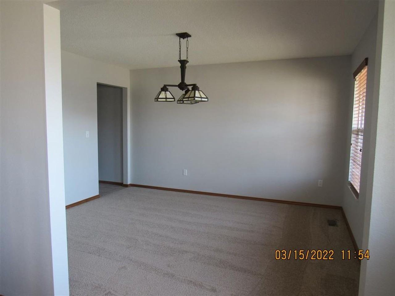 825 Columbia Ave - Photo 2 of 10