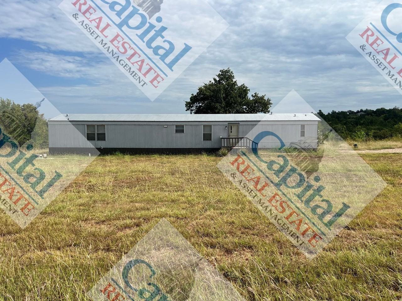 1500 Pine Cir - Photo 3 of 33