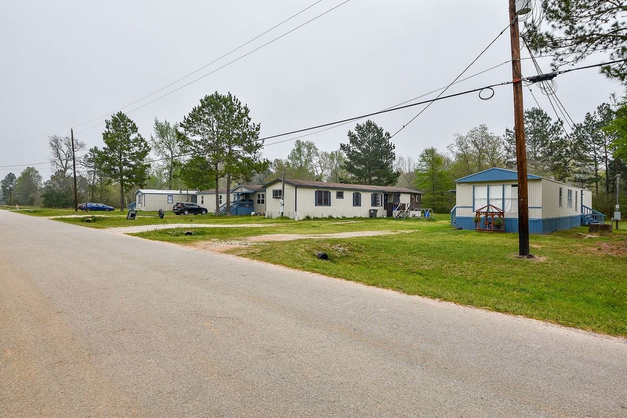 12858 Roy Harris Loop - Photo 6 of 46