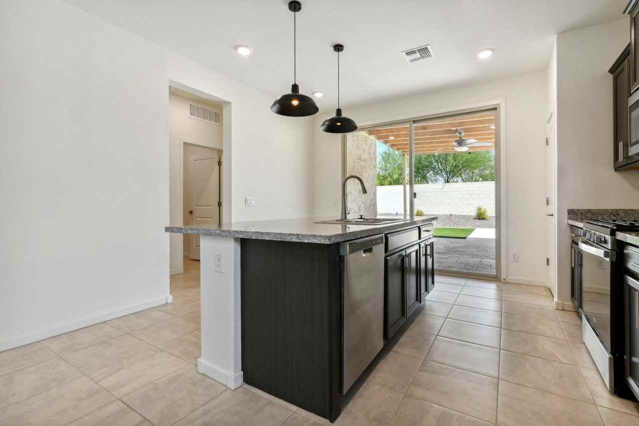 18666 West Puget Avenue - Photo 5 of 24