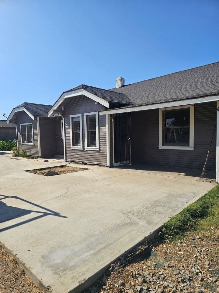 10549 S Alta Ave #A - Photo 3 of 25