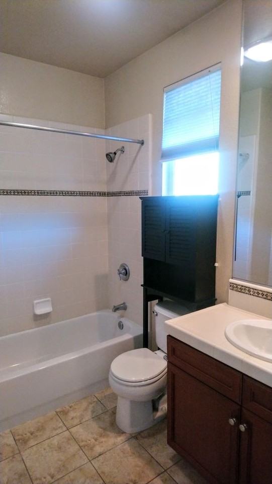 1365 Gordon Ln - Photo 6 of 7