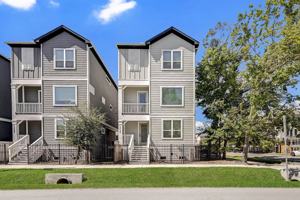 featured image of 1302 W 24th St #E