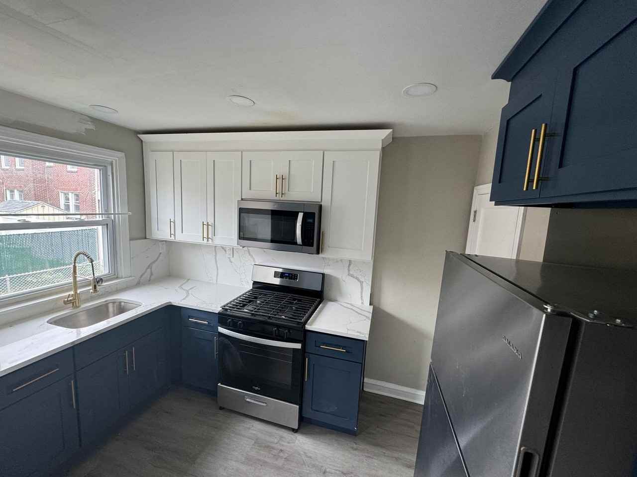 2609 Eddington St - Photo 3 of 10