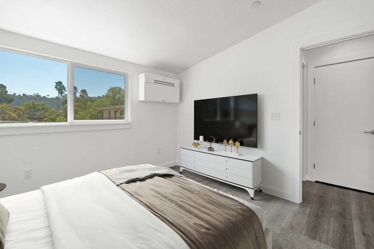 The Highland Park Bungalows - Photo 3 of 25