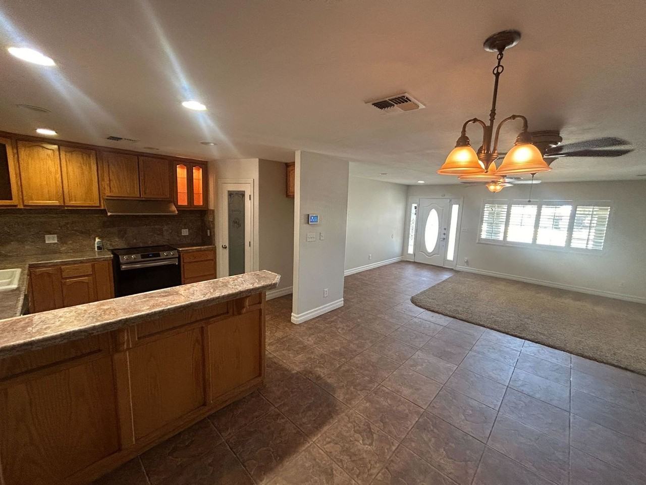 3301 Mount Vernon Avenue - Photo 2 of 16