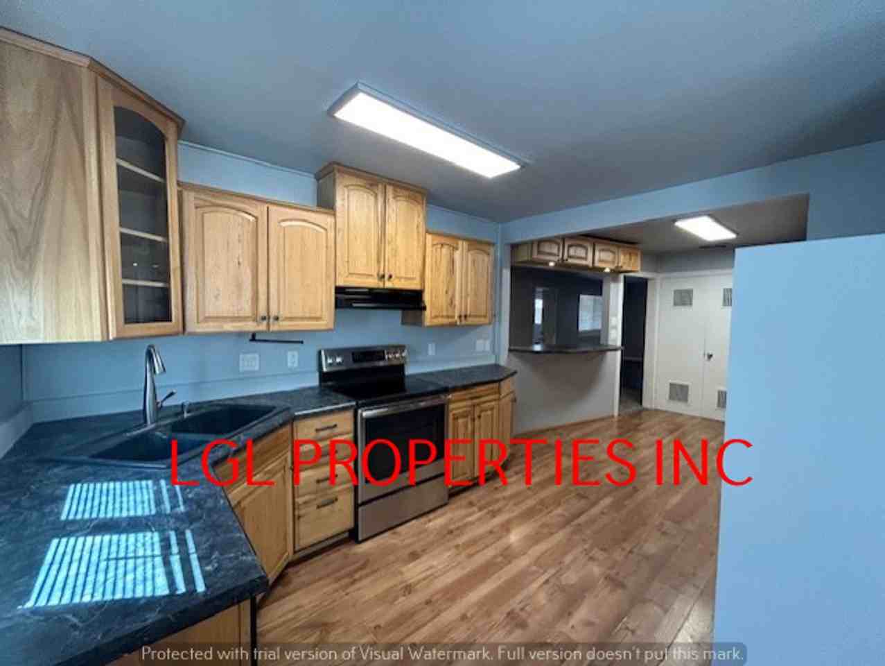 3304 Wemberley Dr - Photo 3 of 34