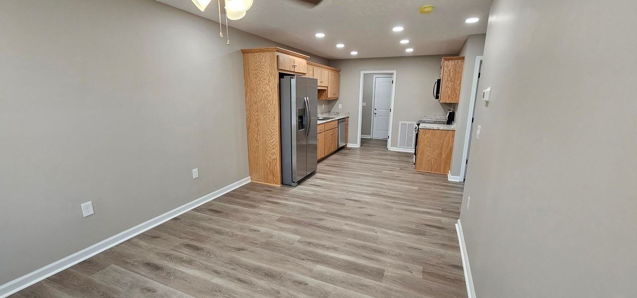 518 W Taylor St - Photo 3 of 15