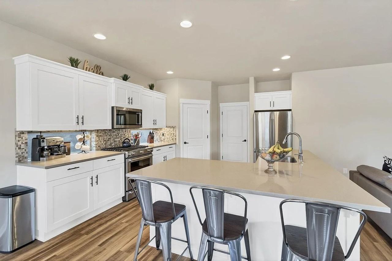 20843 Se Sunniberg Ln - Photo 4 of 17