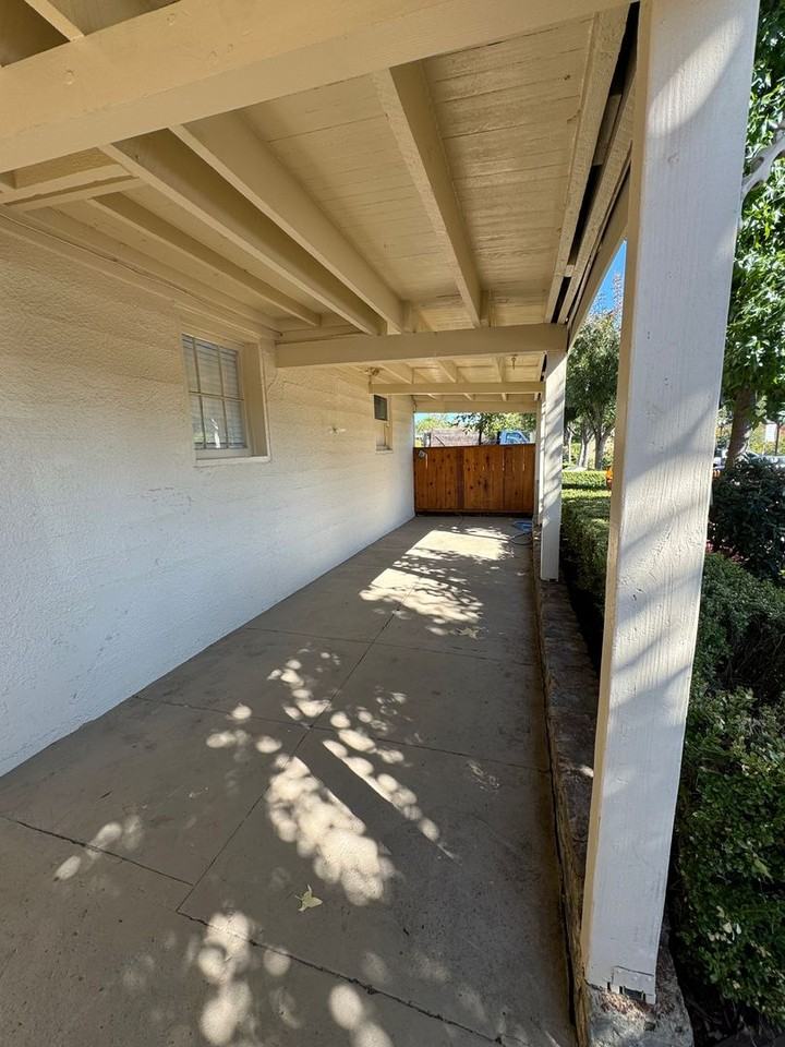 142 E Main St - Photo 3 of 9