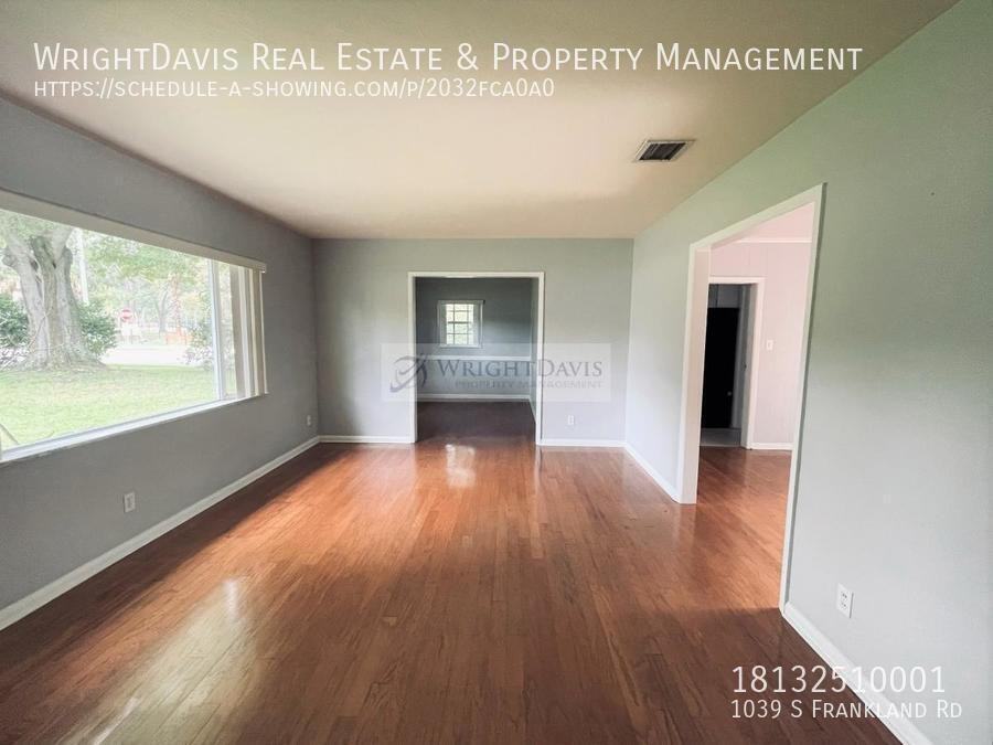 1039 S Frankland Rd - Photo 2 of 31