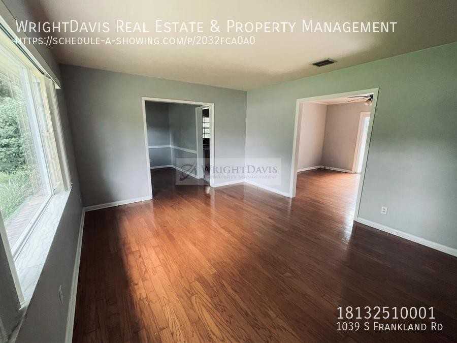 1039 S Frankland Rd - Photo 3 of 31