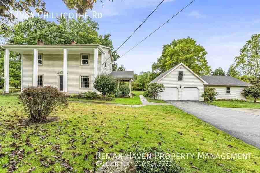 17984 Chillicothe Rd - Photo 2 of 36