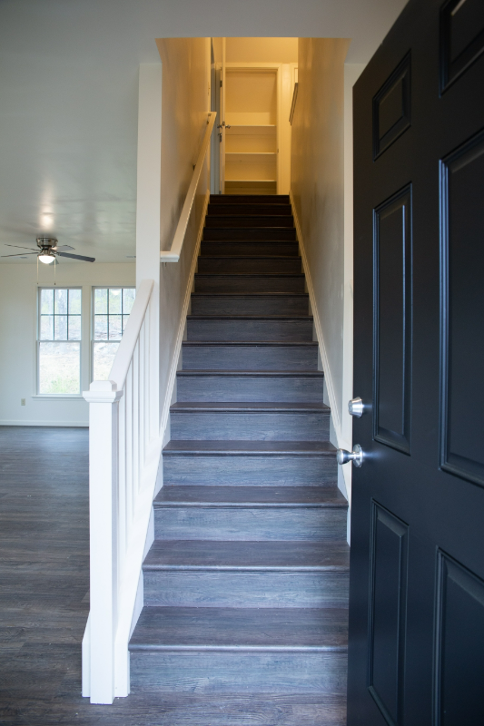 112 Hawk Trl - Photo 3 of 15