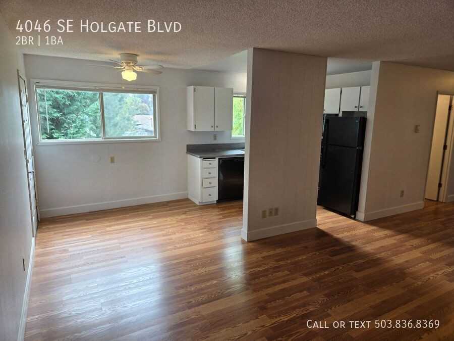 4046 Se Holgate Blvd - Photo 3 of 8