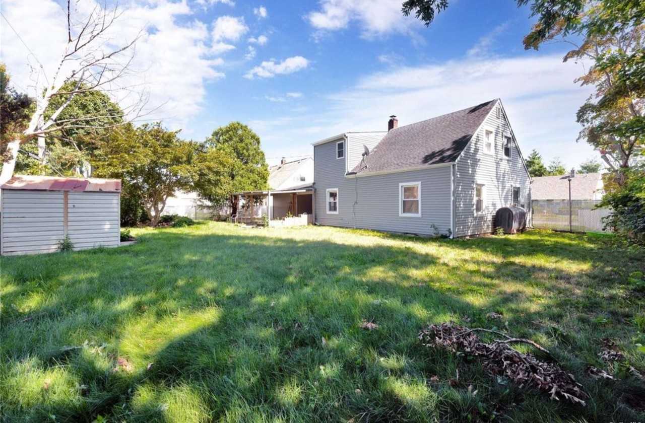 9 Hollow Ln #NA - Photo 3 of 11