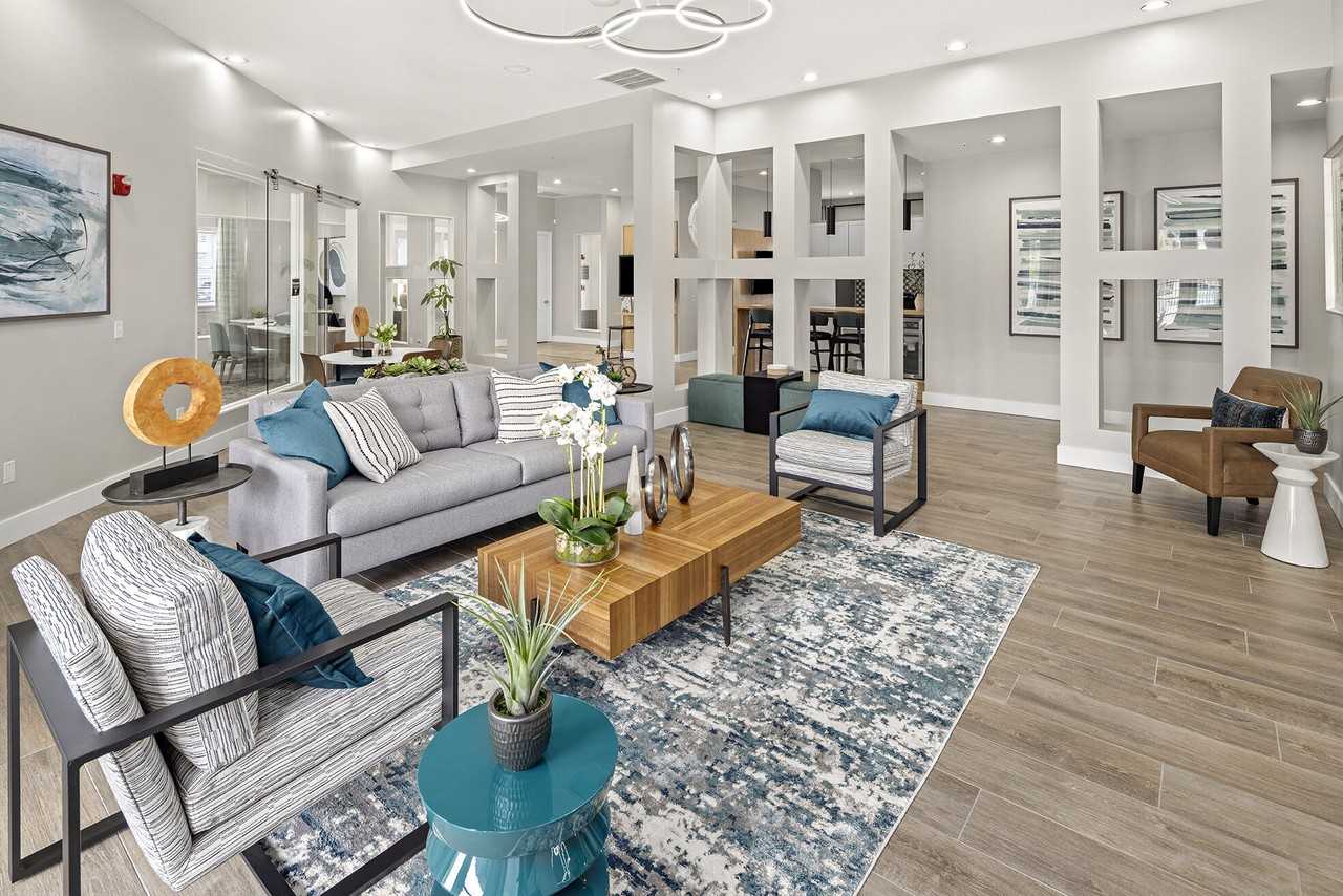 Pointe Parc at Avalon - Photo 4 of 34