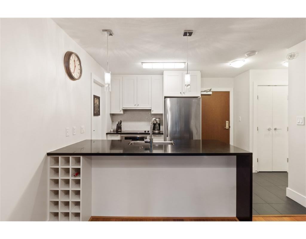 888 Homer Street - Photo 6 of 18