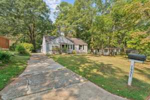 featured image of Willa Way