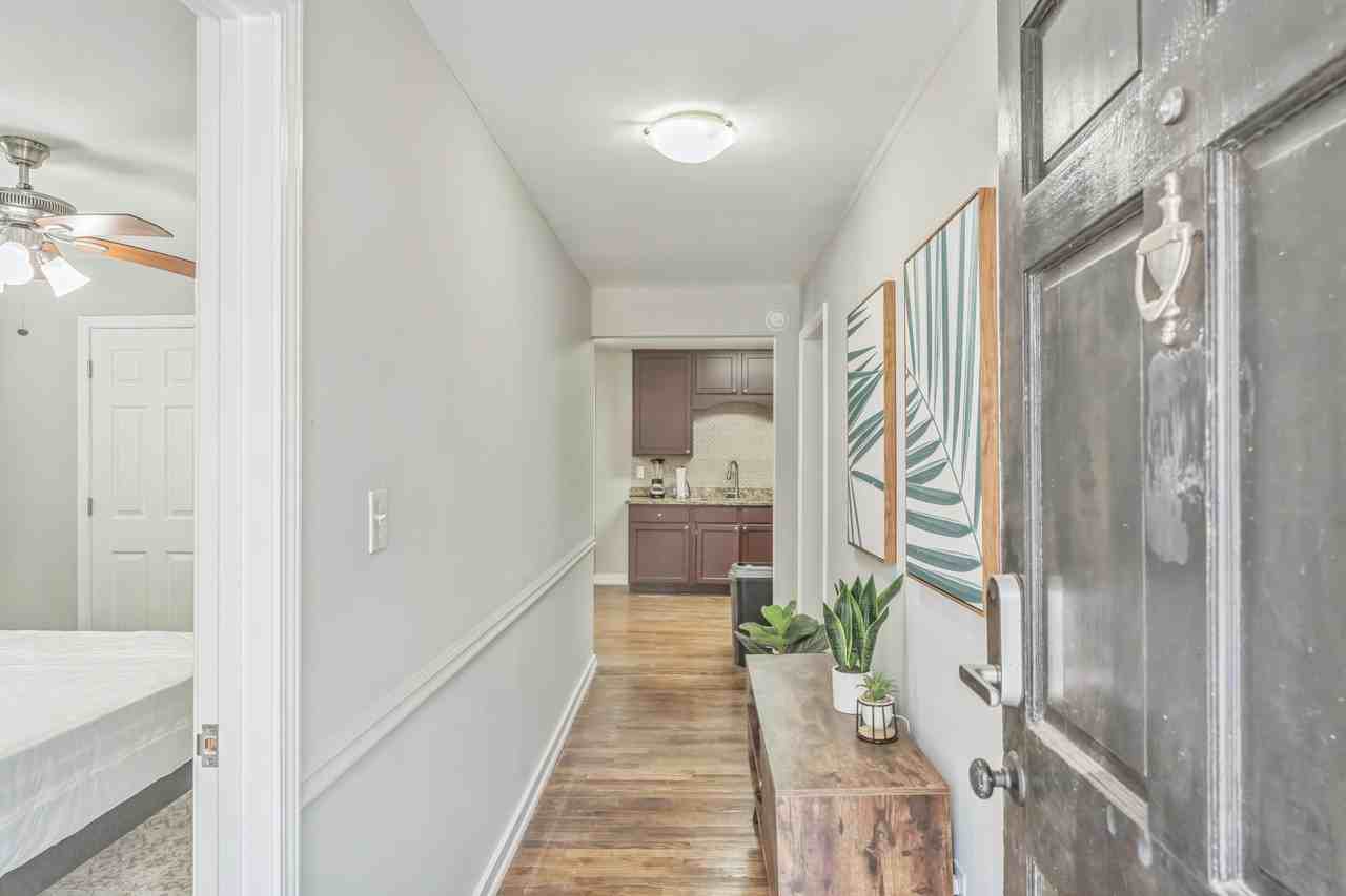 Willa Way - Photo 5 of 10