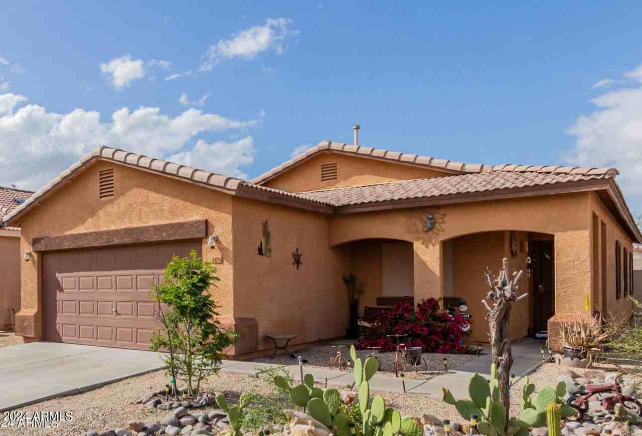 1476 E Avenida Grande, Casa Grande, AZ 85122 3 bedroom House Rental