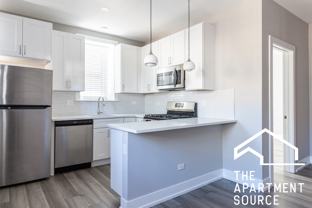 3937 North Janssen Avenue #W3 - Photo 1 of 1