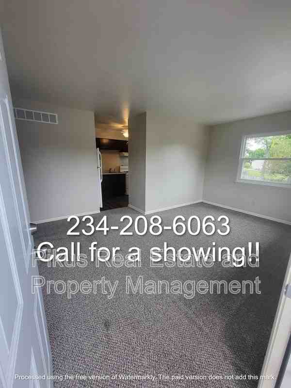 3639 Albrecht Ave - Photo 2 of 19