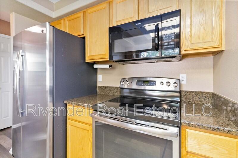 1529 Spring Water Way - Photo 5 of 16