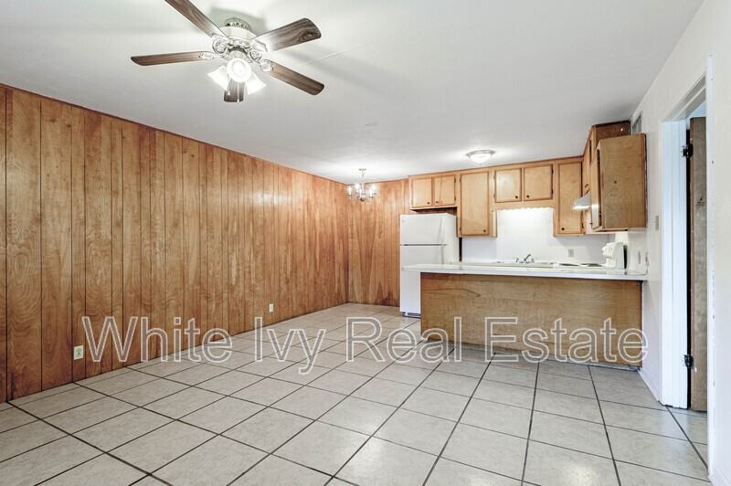 120 Mcadams Ln #G - Photo 7 of 20