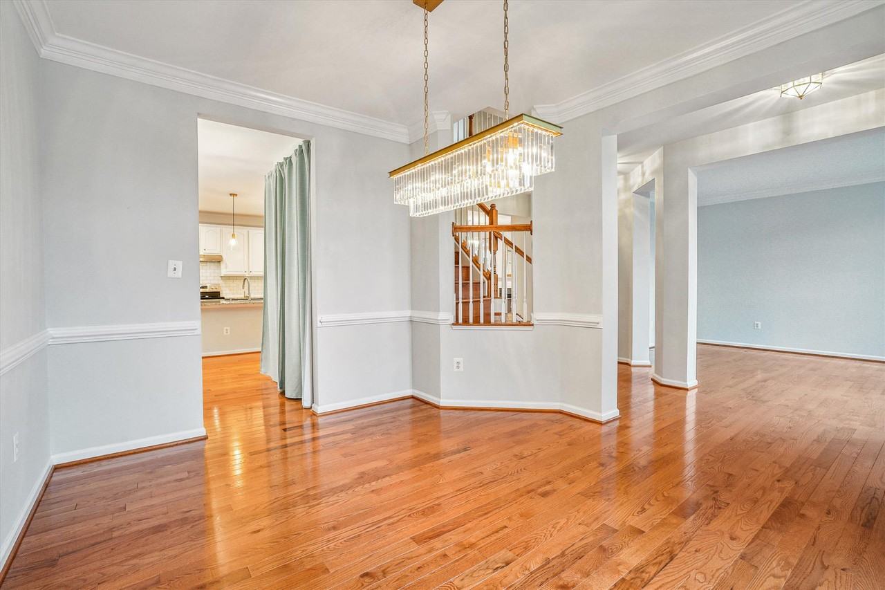 9305 Sumner Lake Blvd - Photo 7 of 46