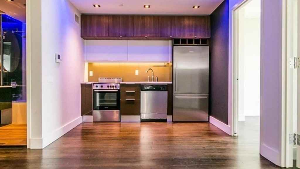 Meserole St 2D, New York, NY 11206 2 Bedroom Apartment for Rent