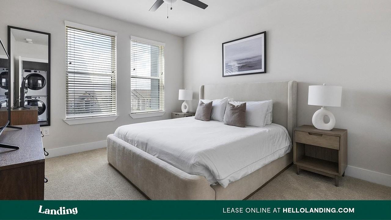 15950 Chase Hill Blvd - Photo 7 of 50