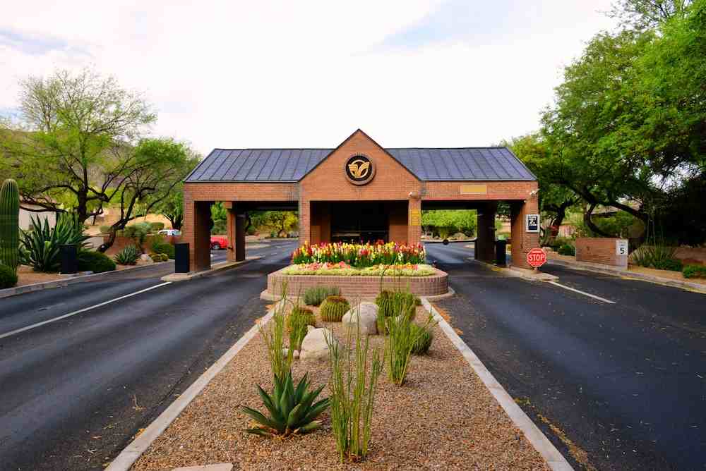 6988 East Cicada Court - Photo 3 of 6