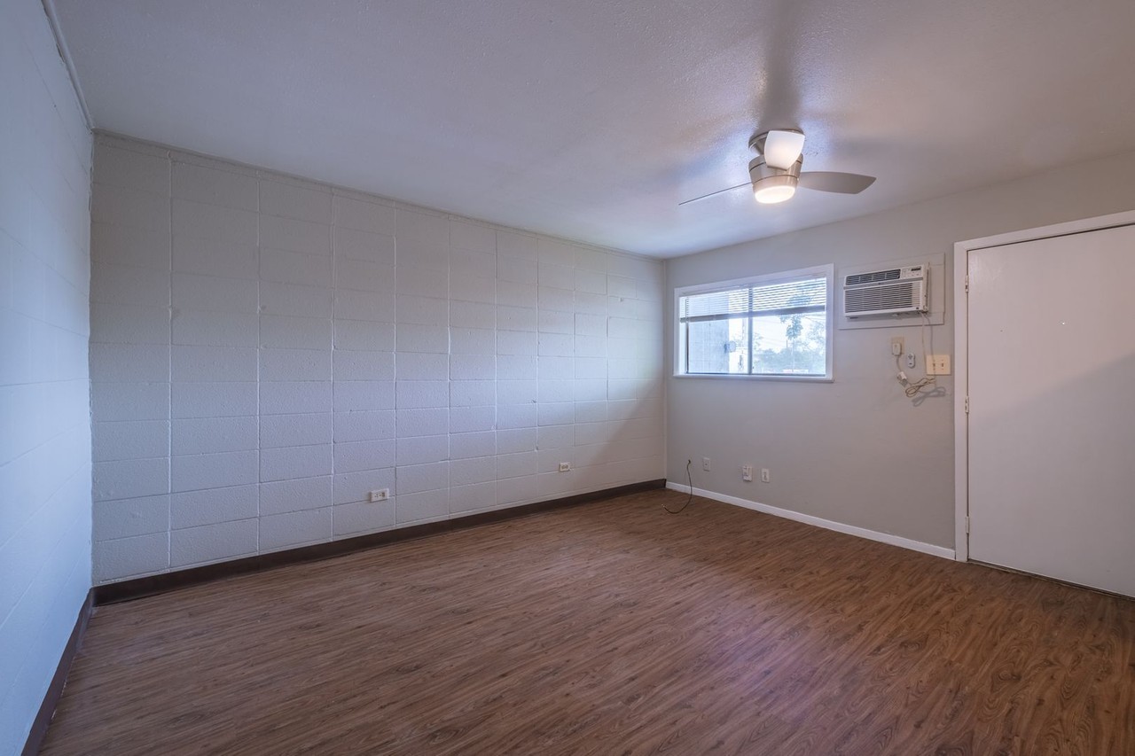 903 Springdale Rd #G - Photo 7 of 14