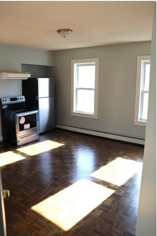 2 Conduit St #2 - Photo 2 of 9