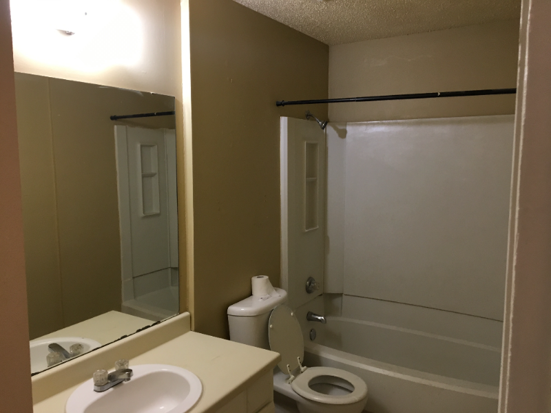 7528 Oak Chase - Photo 2 of 9