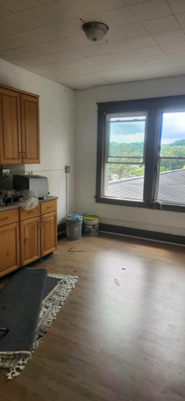 1608 Broad St #A - Photo 3 of 8