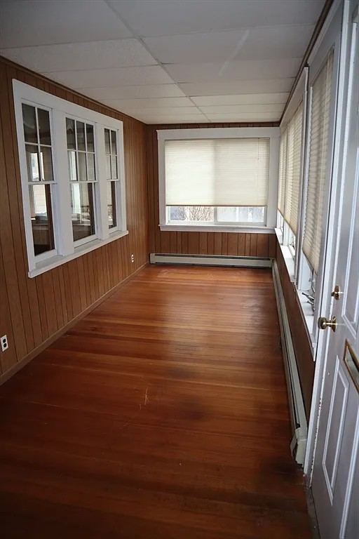 127 Washington St - Photo 2 of 13