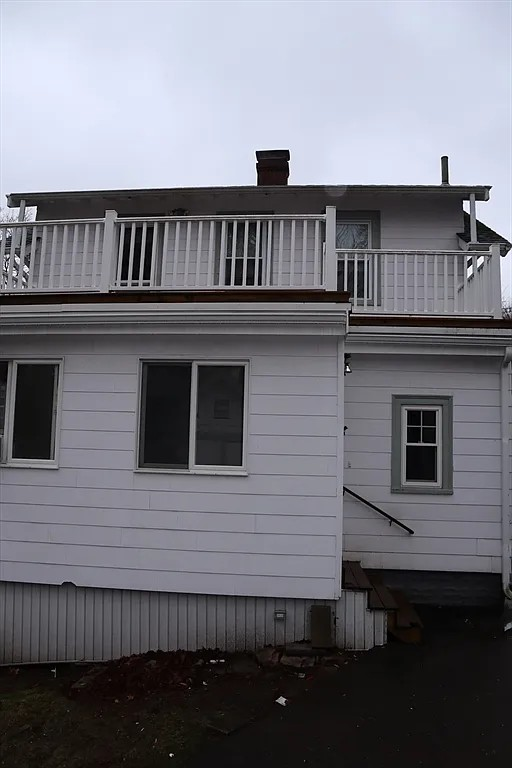 127 Washington St - Photo 3 of 13