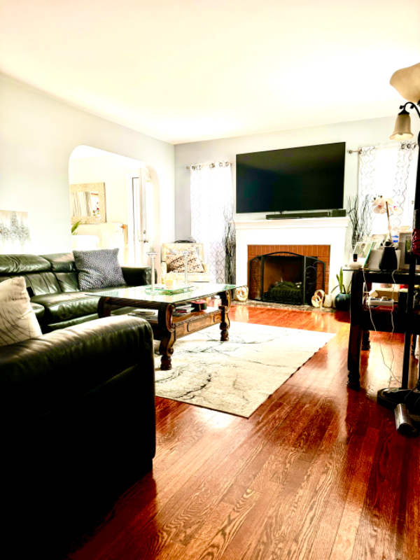 610 Clare Rd - Photo 2 of 4