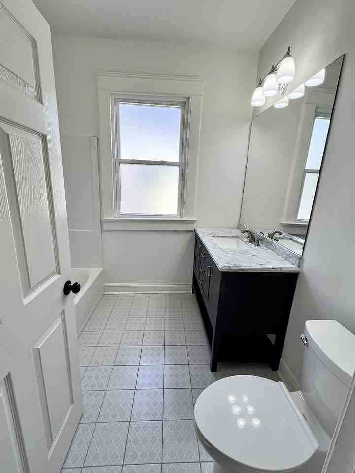 5378 Hawthorne Pl #NA - Photo 3 of 9