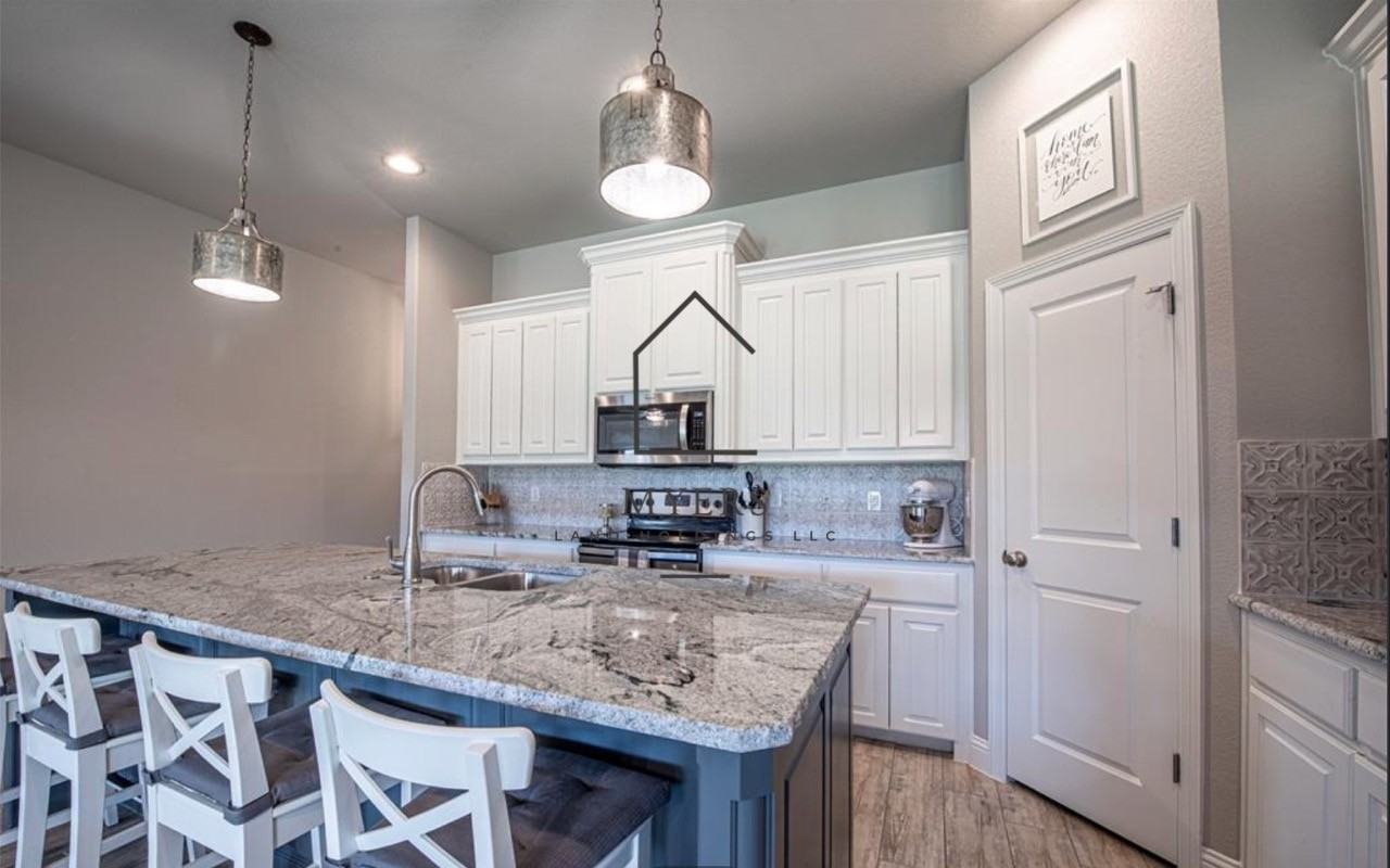 1412 Town Creek Cir #NA - Photo 2 of 19