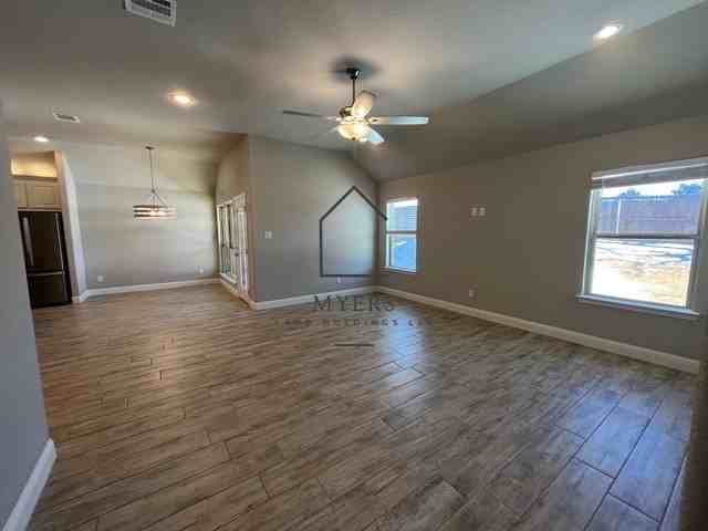 1412 Town Creek Cir #NA - Photo 6 of 19