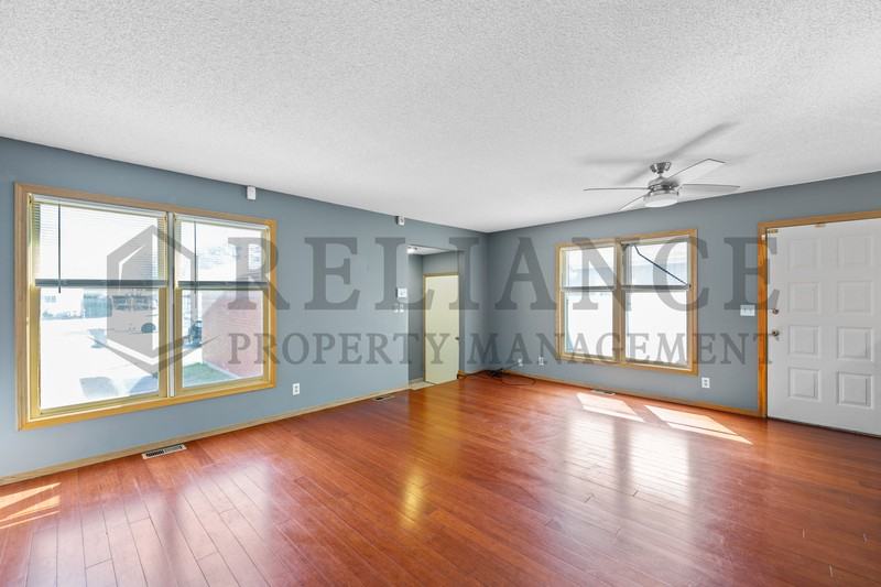 1513 S Edwards Ave - Photo 6 of 17