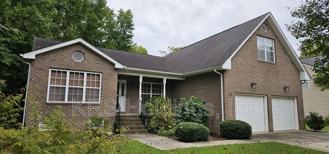 215 Bayberry Ln - Photo 1 of 1