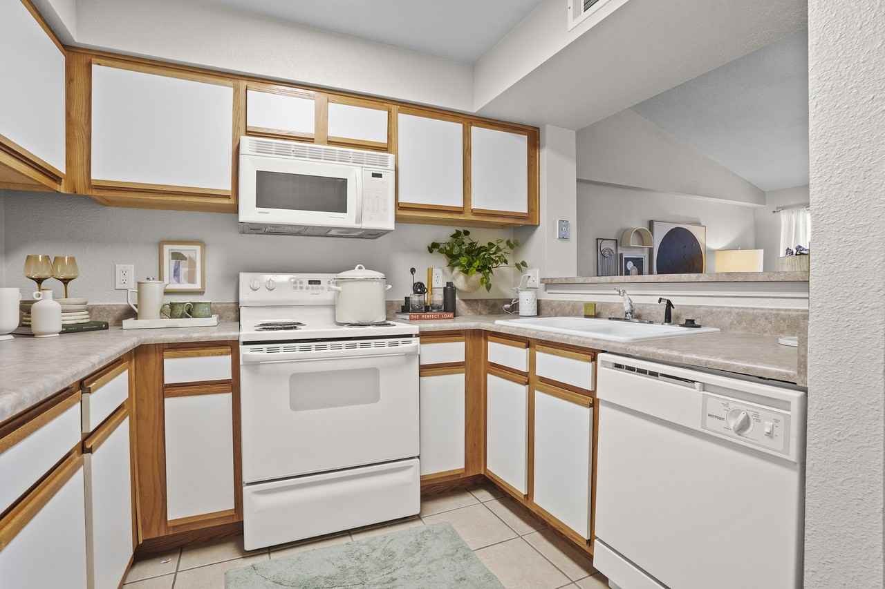 Villas at Stonebridge - Photo 2 of 17