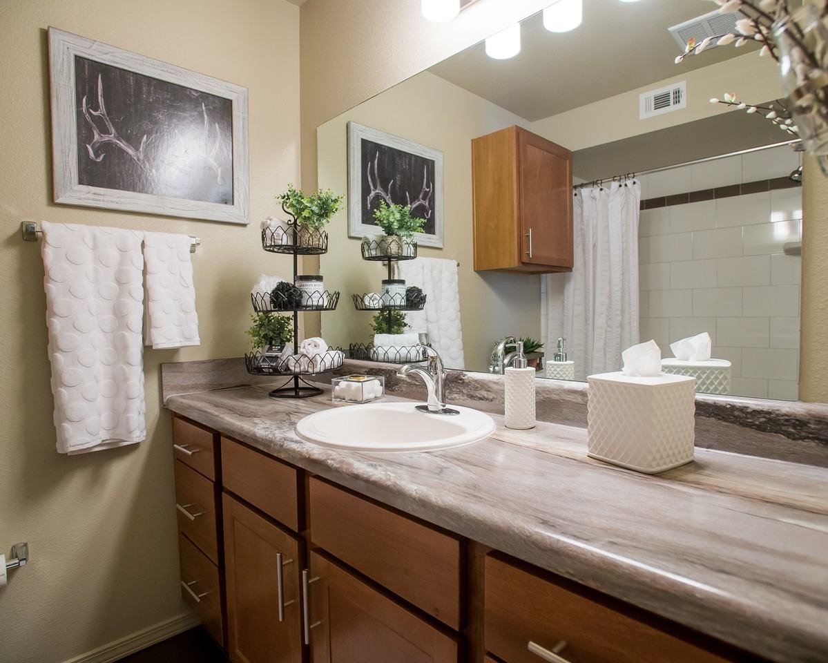 Tuscany Ranch Apartments - Photo 7 of 17