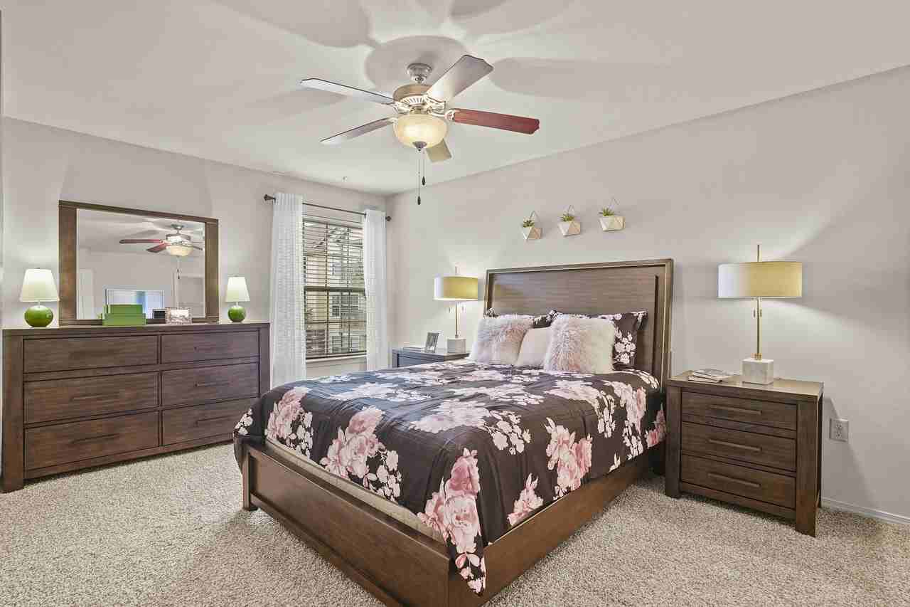 Tuscany Place - Photo 5 of 25