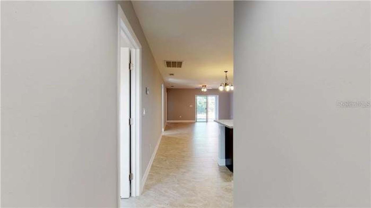 8535 Agate St - Photo 6 of 10