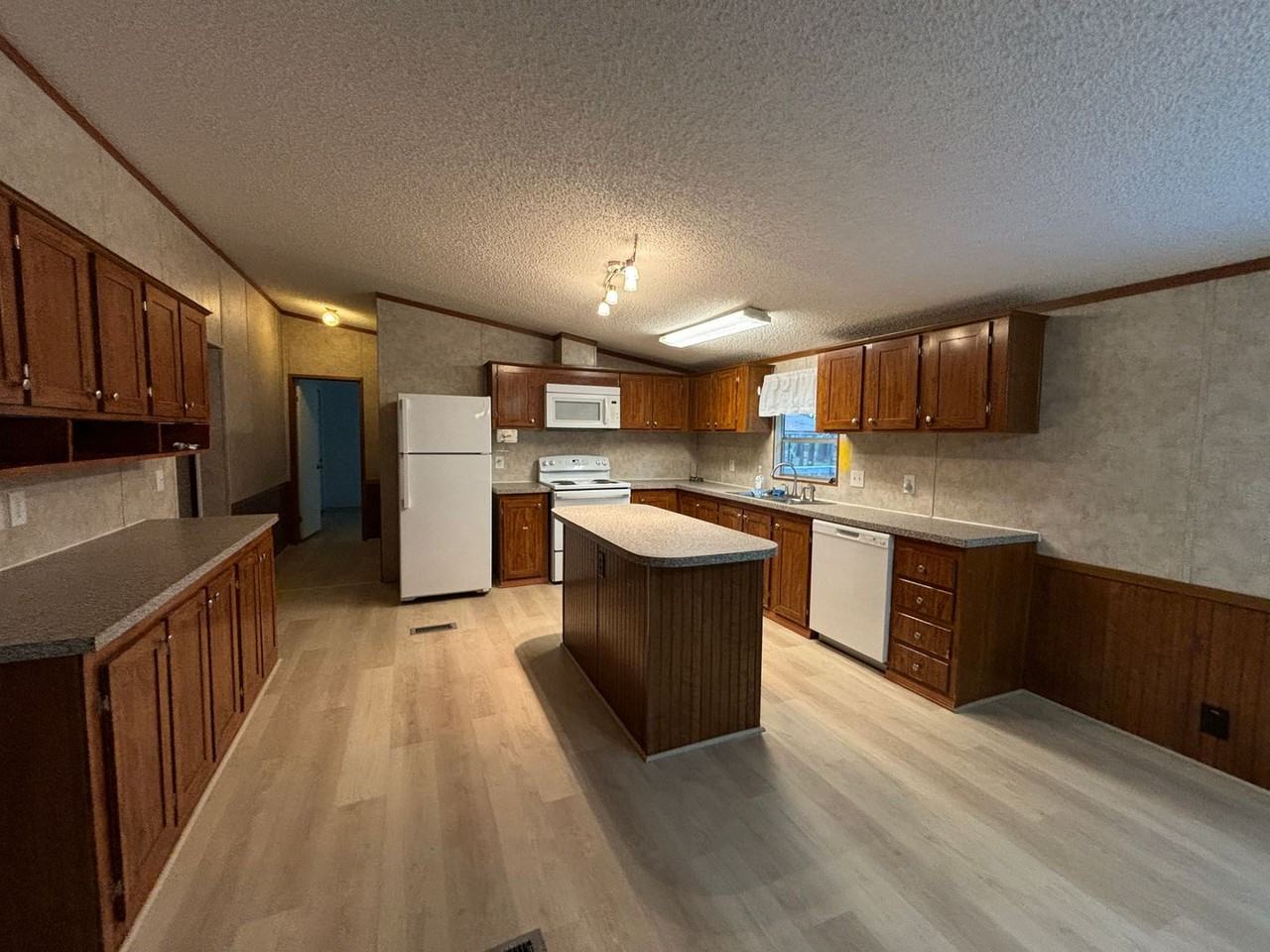 2009 Luke Ln - Photo 3 of 17